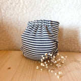 WickelArt Wollüberhose Mini Schwarz und Weiss Rückseite