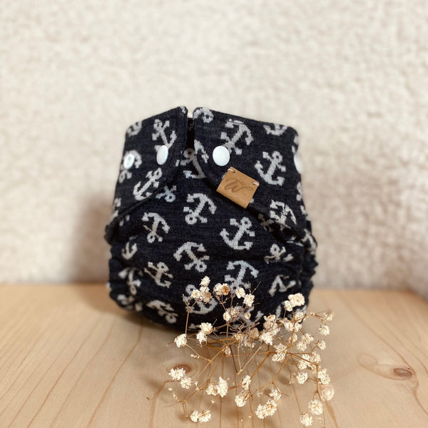 WickelArt Wollüberhose Mini Chliine Matros vorne