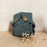 WickelArt Wollüberhose Mini Waldfrosch vorne