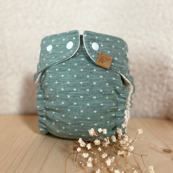 WickelArt Wollüberhose OneSize Schneeflöckli vorne