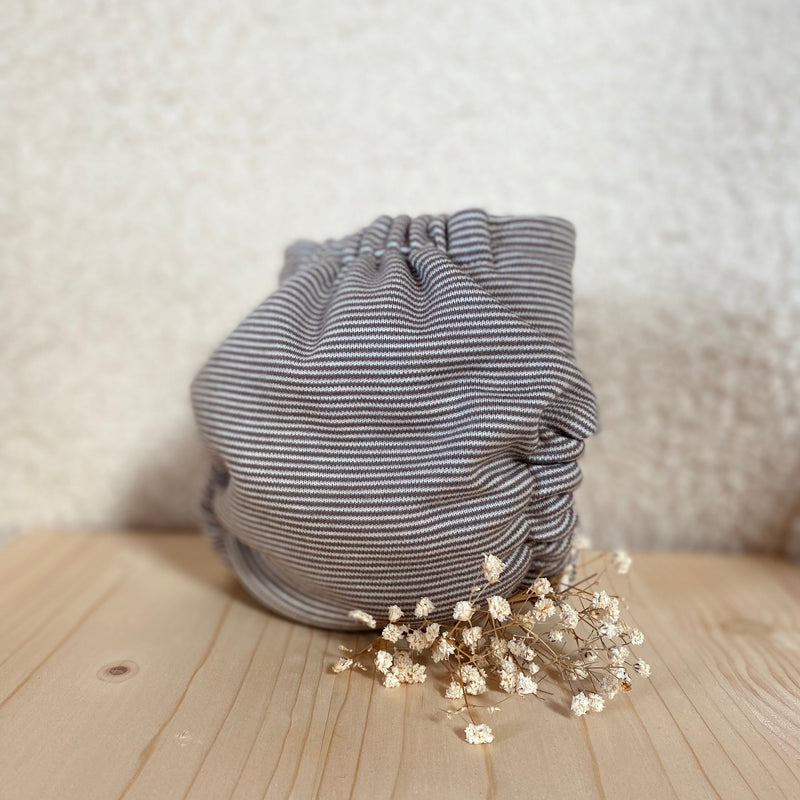 WickelArt Wollüberhose Mini Streifehörndli hinten